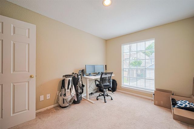 1860 White Oak Drive 334, Houston, TX 77009