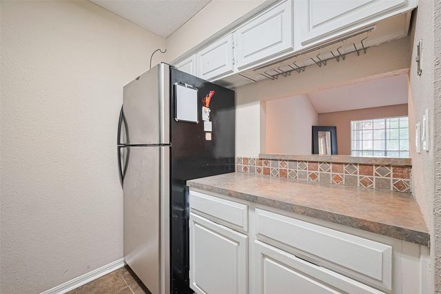 1860 White Oak Drive 334, Houston, TX 77009