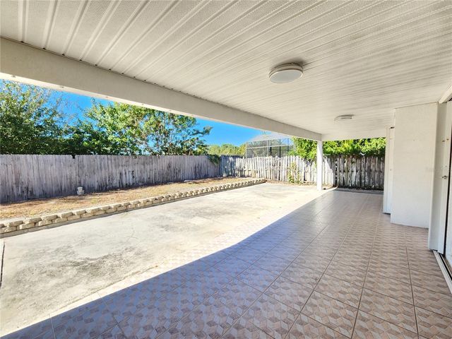 2303 LAUREL PINE LANE, Orlando, FL 32837