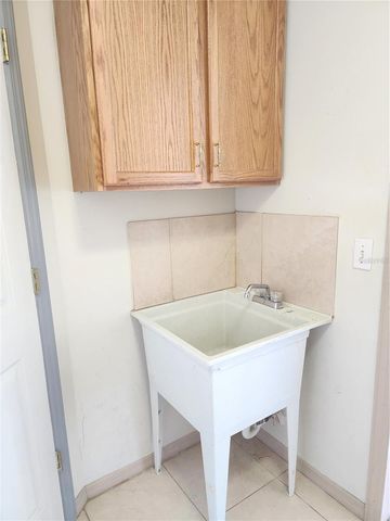 2303 LAUREL PINE LANE, Orlando, FL 32837