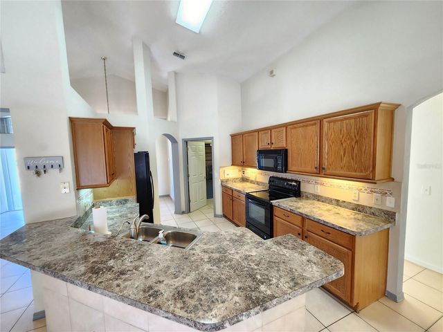 2303 LAUREL PINE LANE, Orlando, FL 32837