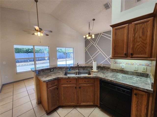 2303 LAUREL PINE LANE, Orlando, FL 32837