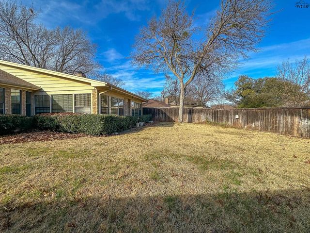 2509 GARDEN GROVE LANE, Wichita Falls, TX 76308