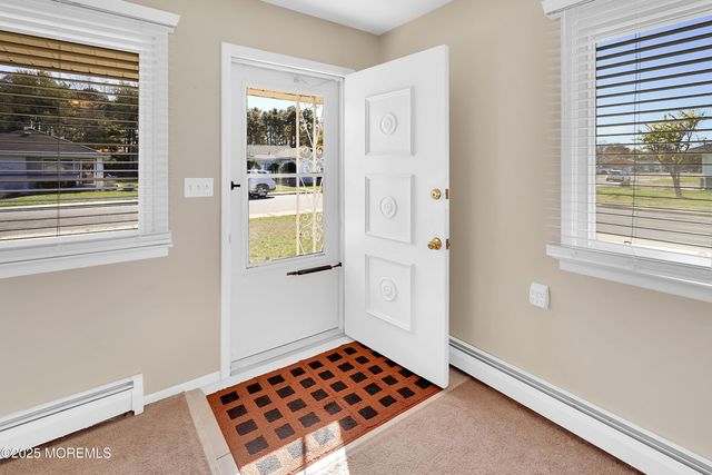 306 Saint Thomas Drive, Toms River, NJ 08757