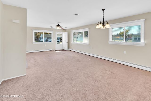 306 Saint Thomas Drive, Toms River, NJ 08757