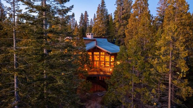 39553 Crest Point Lane, Shaver Lake, CA 93664
