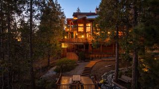 39553 Crest Point Lane, Shaver Lake, CA 93664