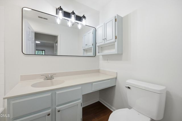 834 New Kent Place, Cary, NC 27511
