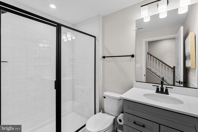 2460 MYSTIC MAROON TER, Ashburn, VA 20147