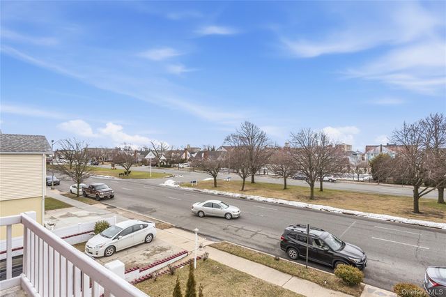 325 E Park Avenue, Long Beach, NY 11561