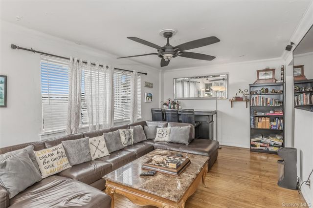 325 E Park Avenue, Long Beach, NY 11561