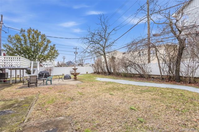 325 E Park Avenue, Long Beach, NY 11561