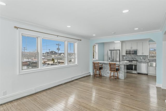 325 E Park Avenue, Long Beach, NY 11561