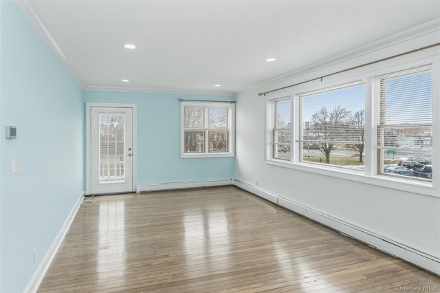 325 E Park Avenue, Long Beach, NY 11561