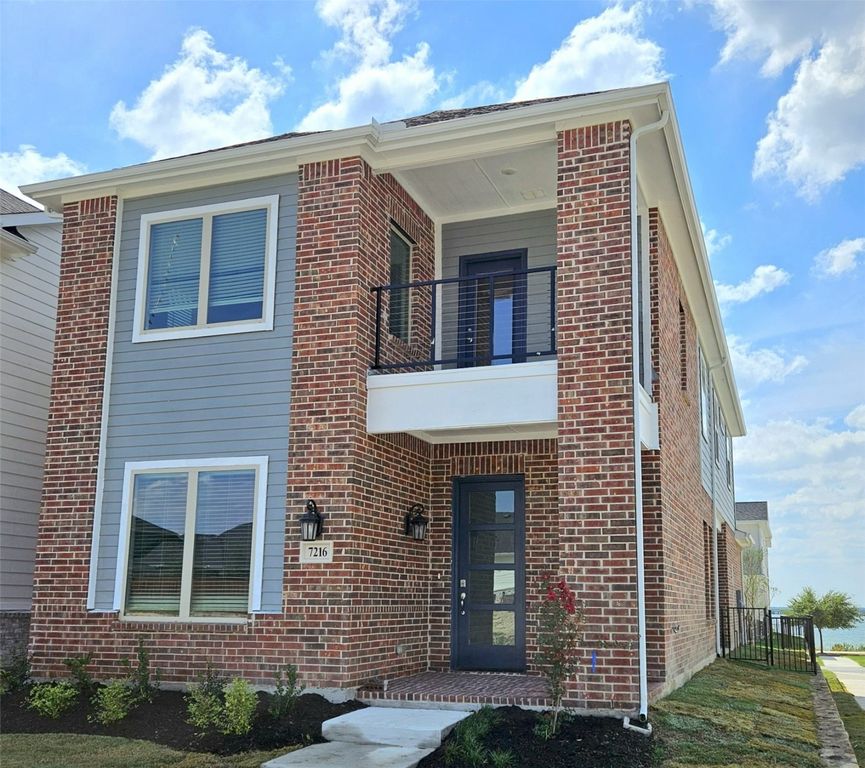 7216 Palisades Drive, Rowlett, TX 75088