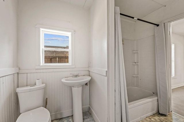 1049 Beatty Street, Medford, OR 97501