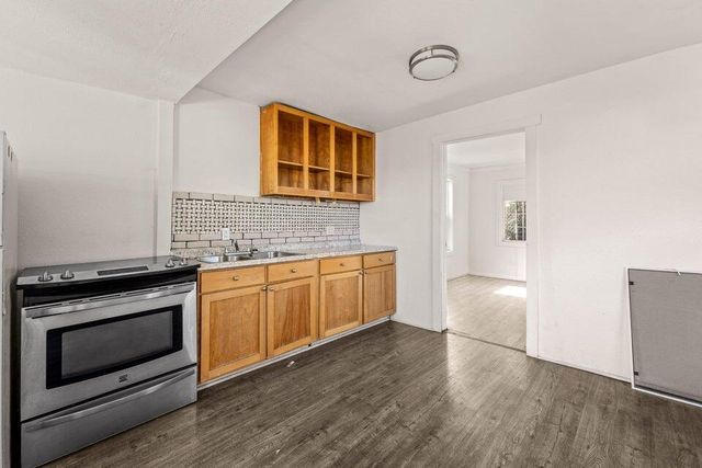 1049 Beatty Street, Medford, OR 97501