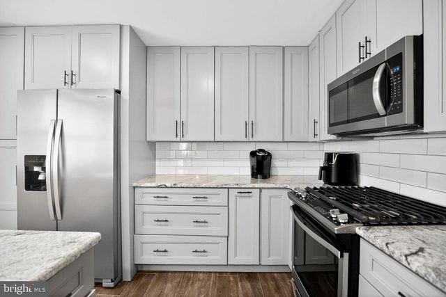 1017 GARFIELD AVE, Glenside, PA 19038
