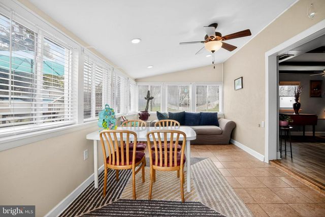 1017 GARFIELD AVE, Glenside, PA 19038