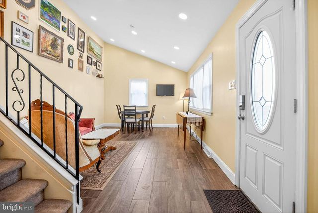 1017 GARFIELD AVE, Glenside, PA 19038