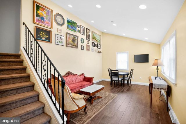 1017 GARFIELD AVE, Glenside, PA 19038