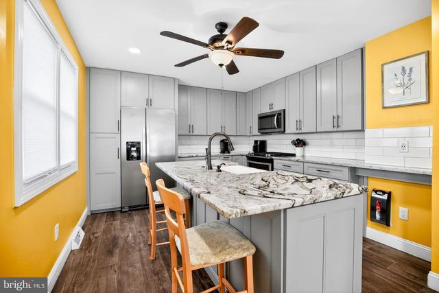 1017 GARFIELD AVE, Glenside, PA 19038