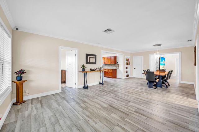 301 SE 3RD Terrace, Dania Beach, FL 33004