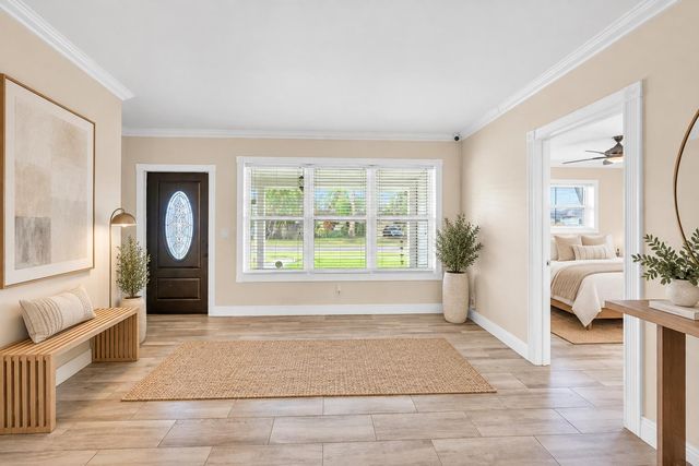 301 SE 3RD Terrace, Dania Beach, FL 33004