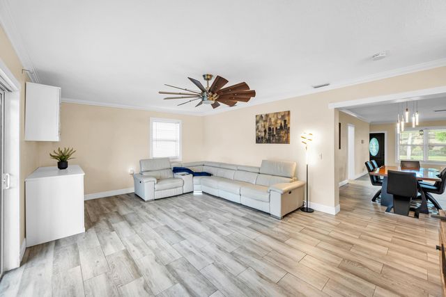 301 SE 3RD Terrace, Dania Beach, FL 33004