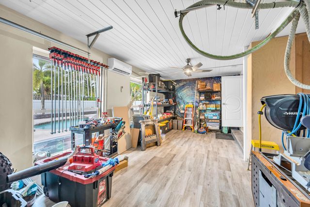 301 SE 3RD Terrace, Dania Beach, FL 33004