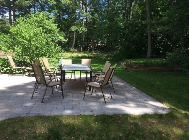 26 Arcadia Road, Natick, MA 01760