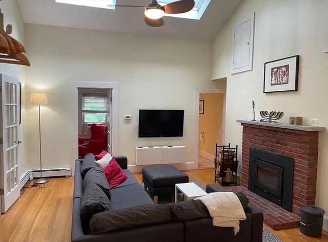 26 Arcadia Road, Natick, MA 01760