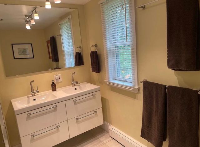 26 Arcadia Road, Natick, MA 01760