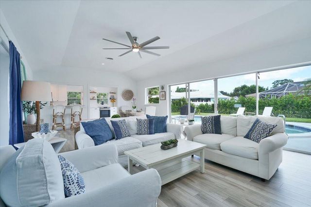 76 W Fairview W W, Tequesta, FL 33469
