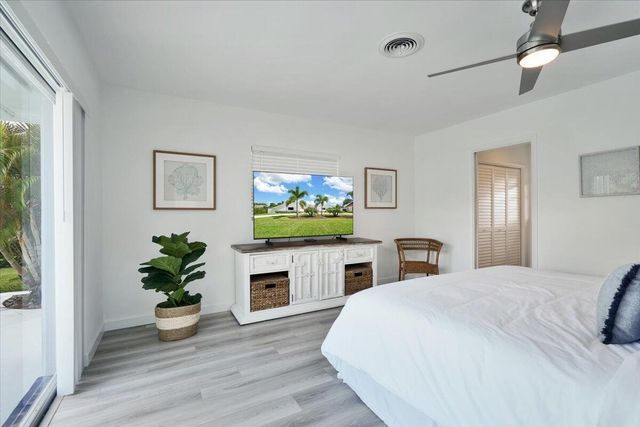 76 W Fairview W W, Tequesta, FL 33469