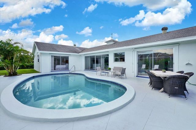 76 W Fairview W W, Tequesta, FL 33469