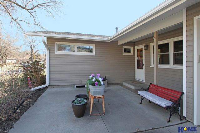 5843 Randolph Street, Lincoln, NE 68510