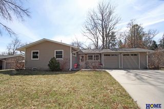 5843 Randolph Street, Lincoln, NE 68510