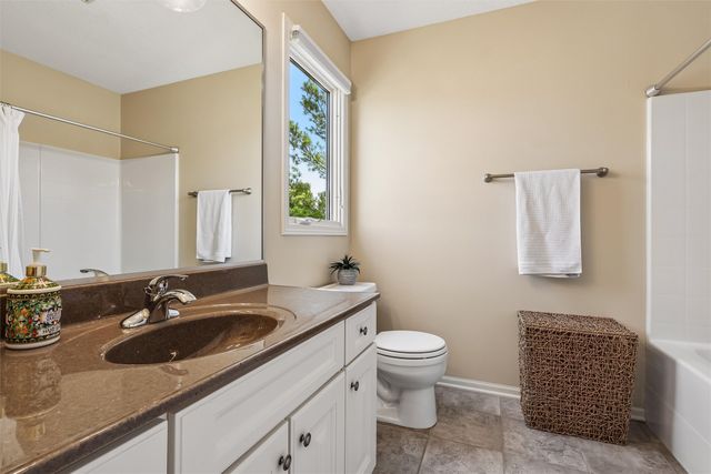 3701 150th Street, Urbandale, IA 50323