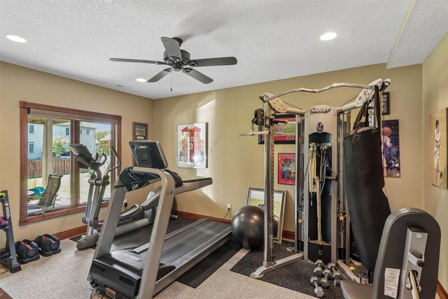 3701 150th Street, Urbandale, IA 50323