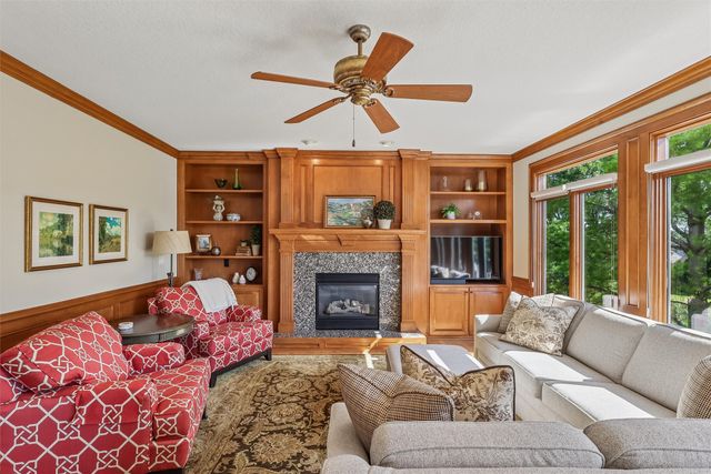 3701 150th Street, Urbandale, IA 50323