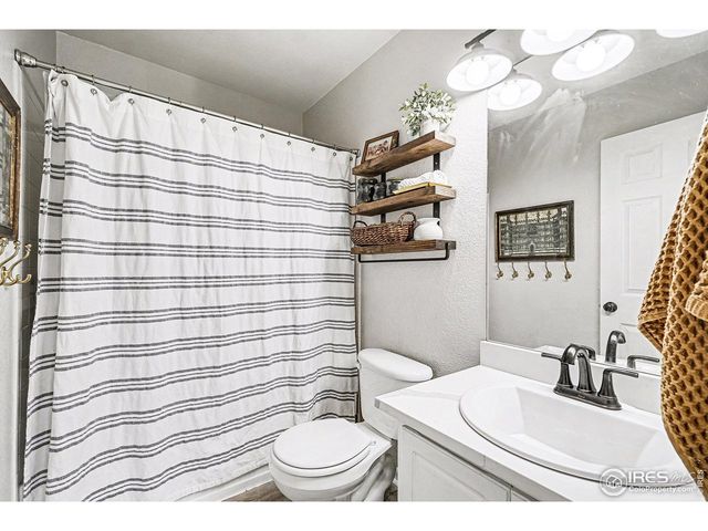 1244 Spring Creek Ct, Longmont, CO 80504