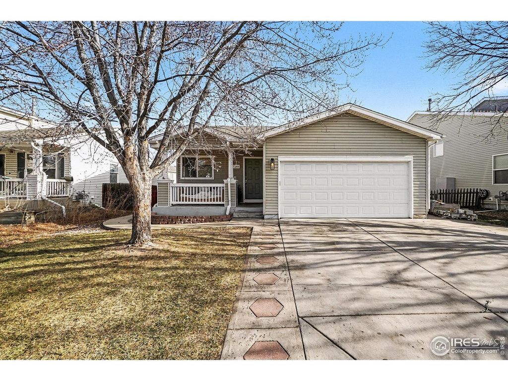 1244 Spring Creek Ct, Longmont, CO 80504