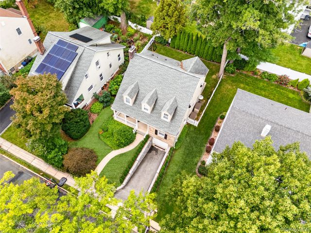 34 Smith Avenue, White Plains, NY 10605