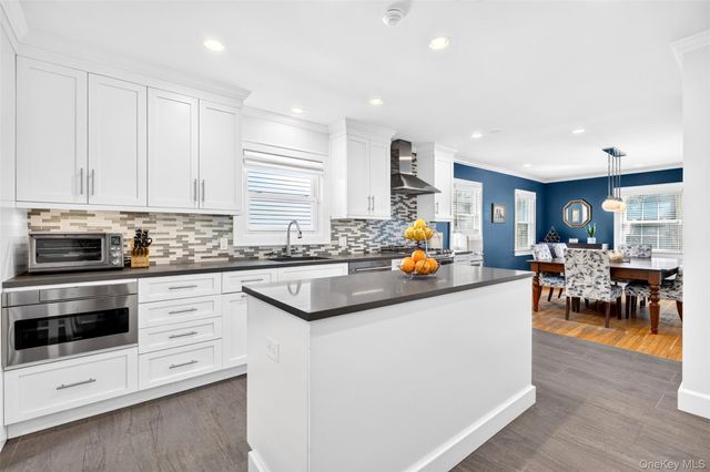34 Smith Avenue, White Plains, NY 10605