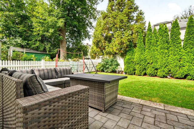 34 Smith Avenue, White Plains, NY 10605