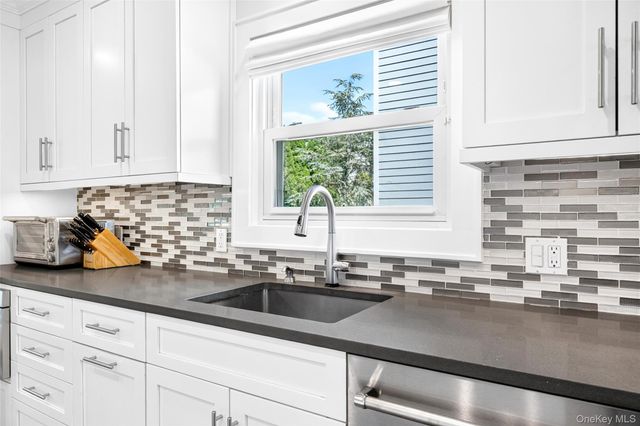 34 Smith Avenue, White Plains, NY 10605