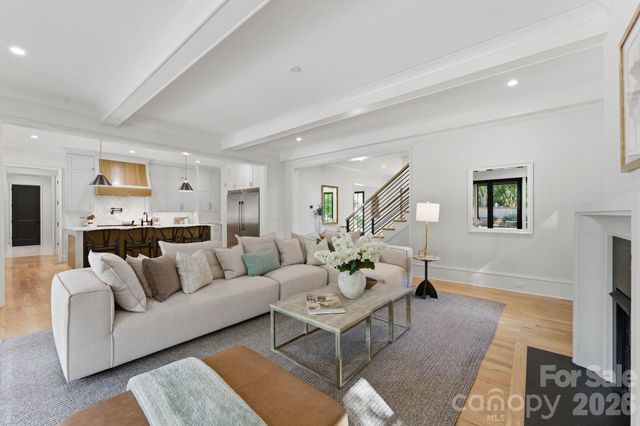 409 Bertonley Avenue, Charlotte, NC 28211
