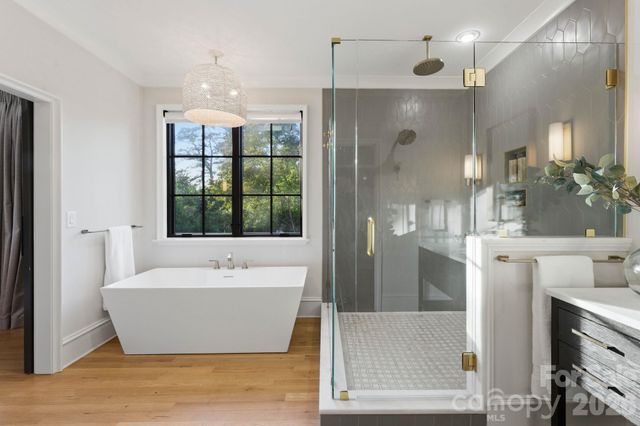 409 Bertonley Avenue, Charlotte, NC 28211