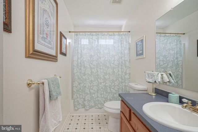 808 GYPSY LN, Williamstown, NJ 08094